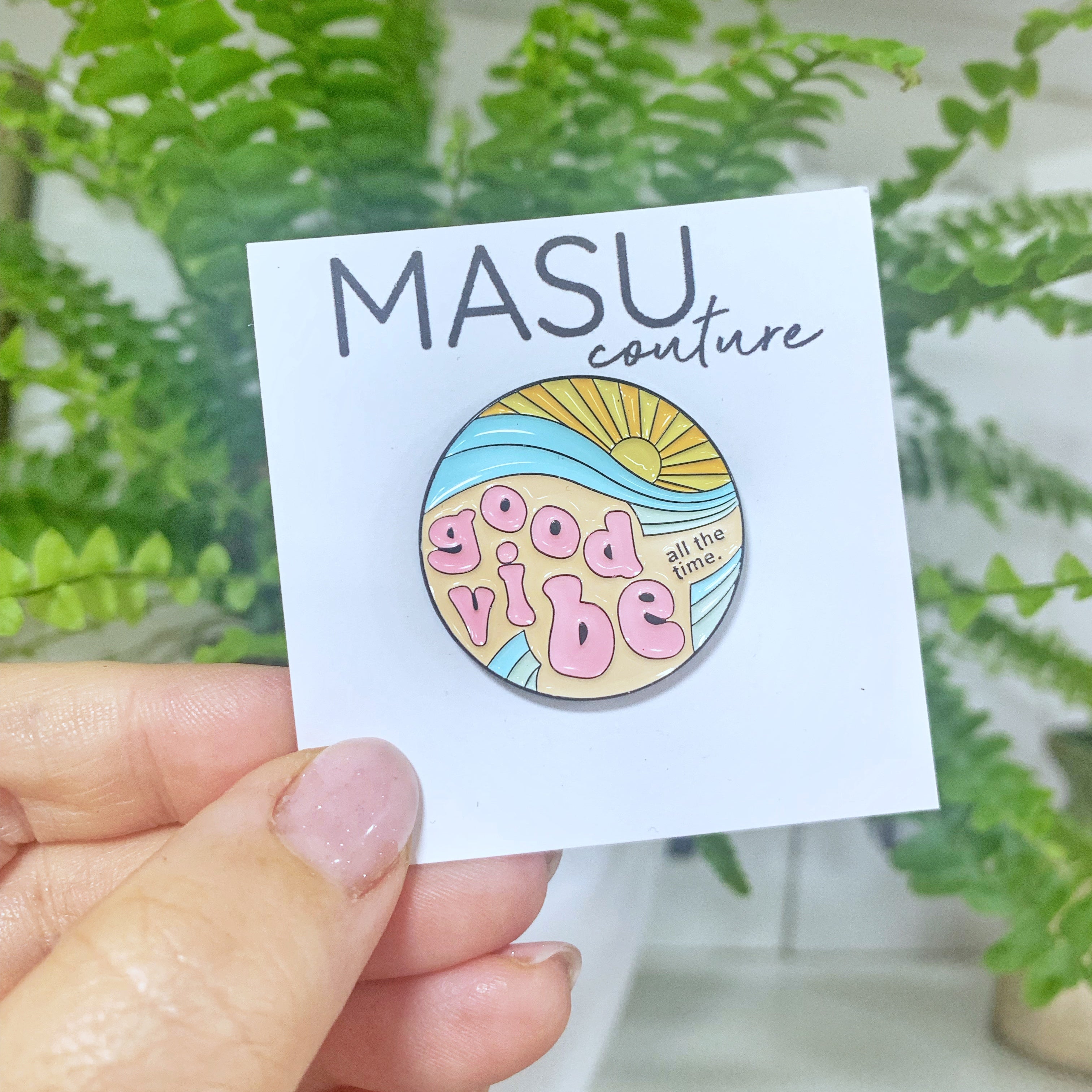 "Good Vibe" Hippie-Style - Masu Pin