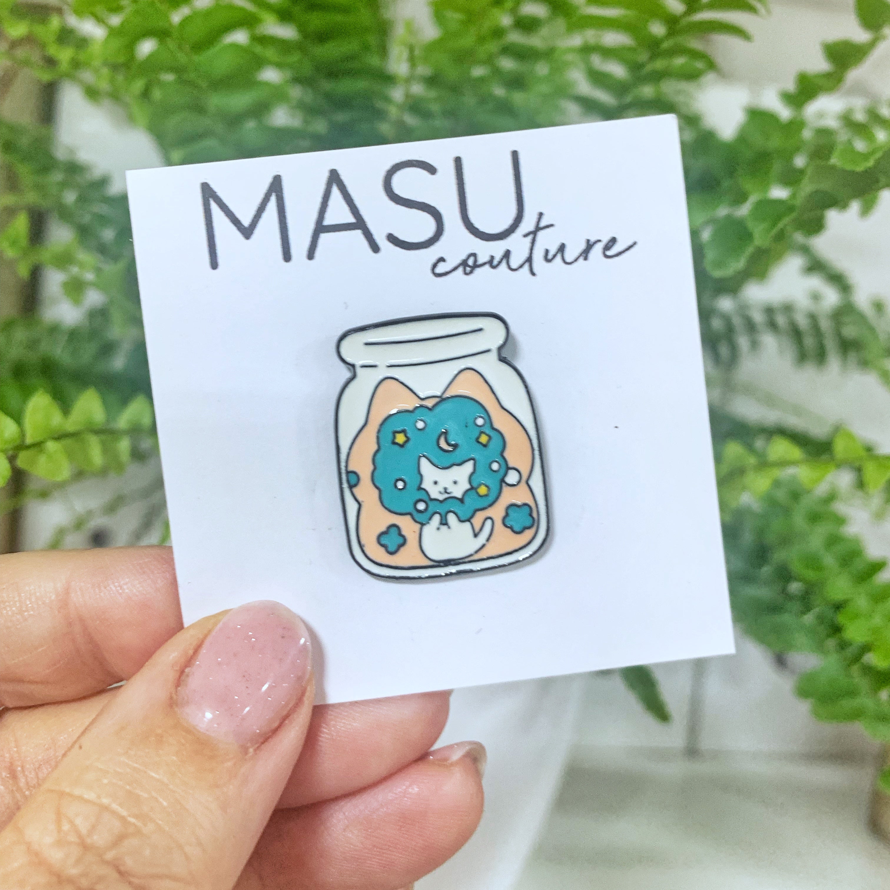 "Cats are Liquid" Retro-Pin - Masu Pin