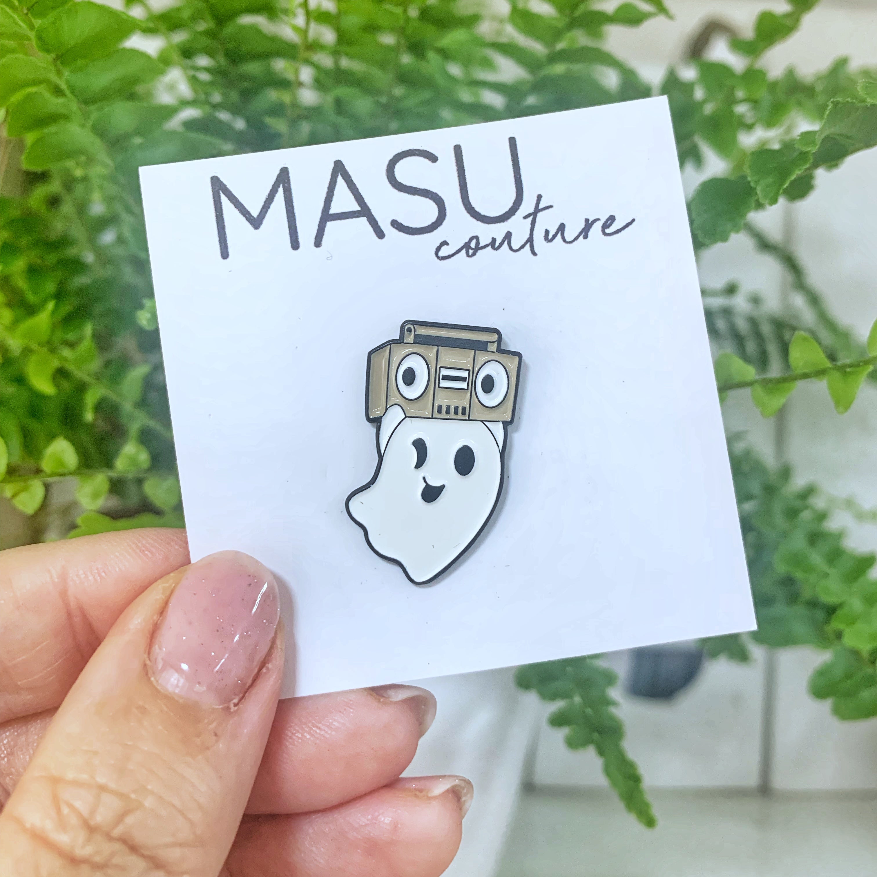 "Phantom Beats" Retro-Geist mit Boombox - Masu Pin