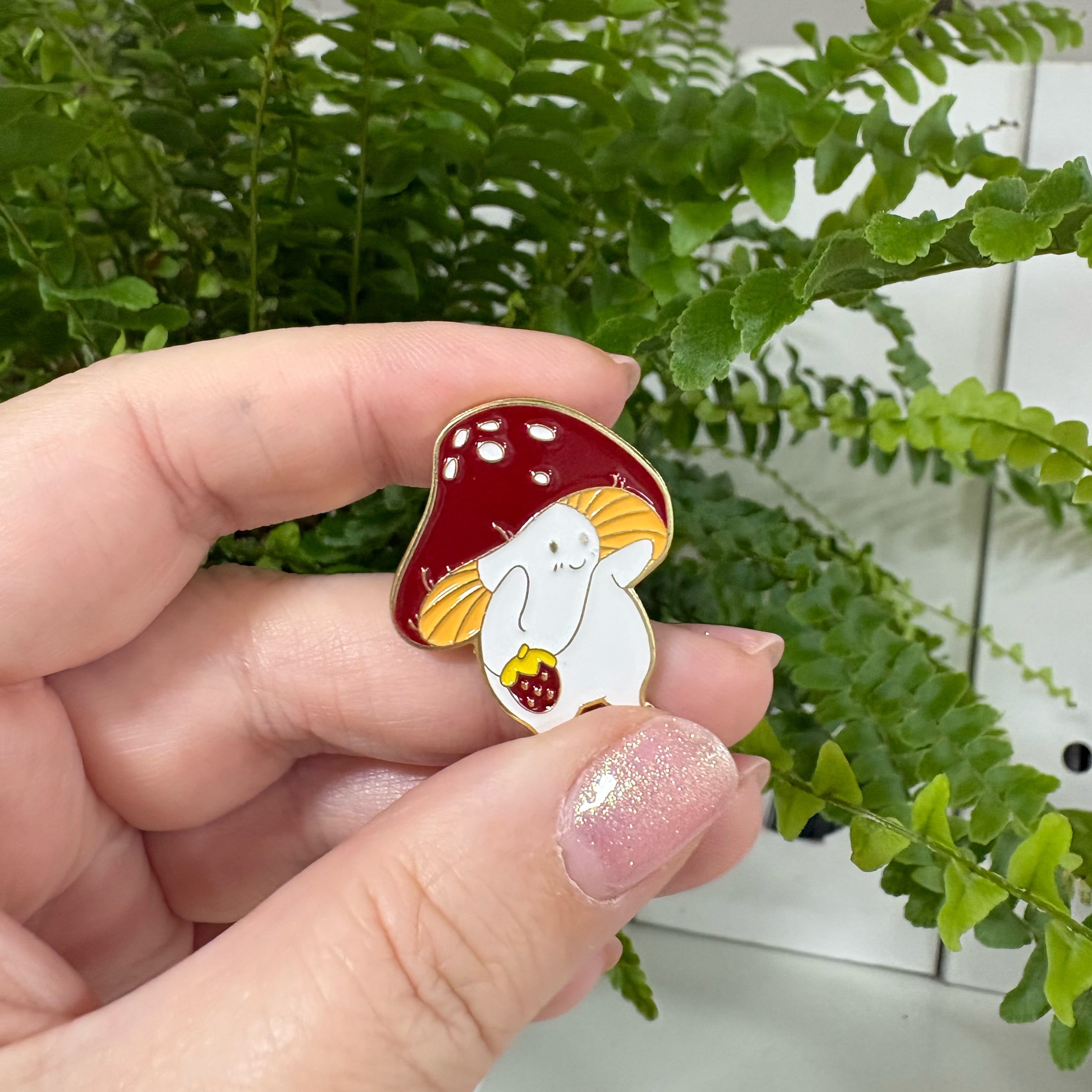 "Erdbeer-Pilz" Pilz mit Erdbeertasche - Masu Pin