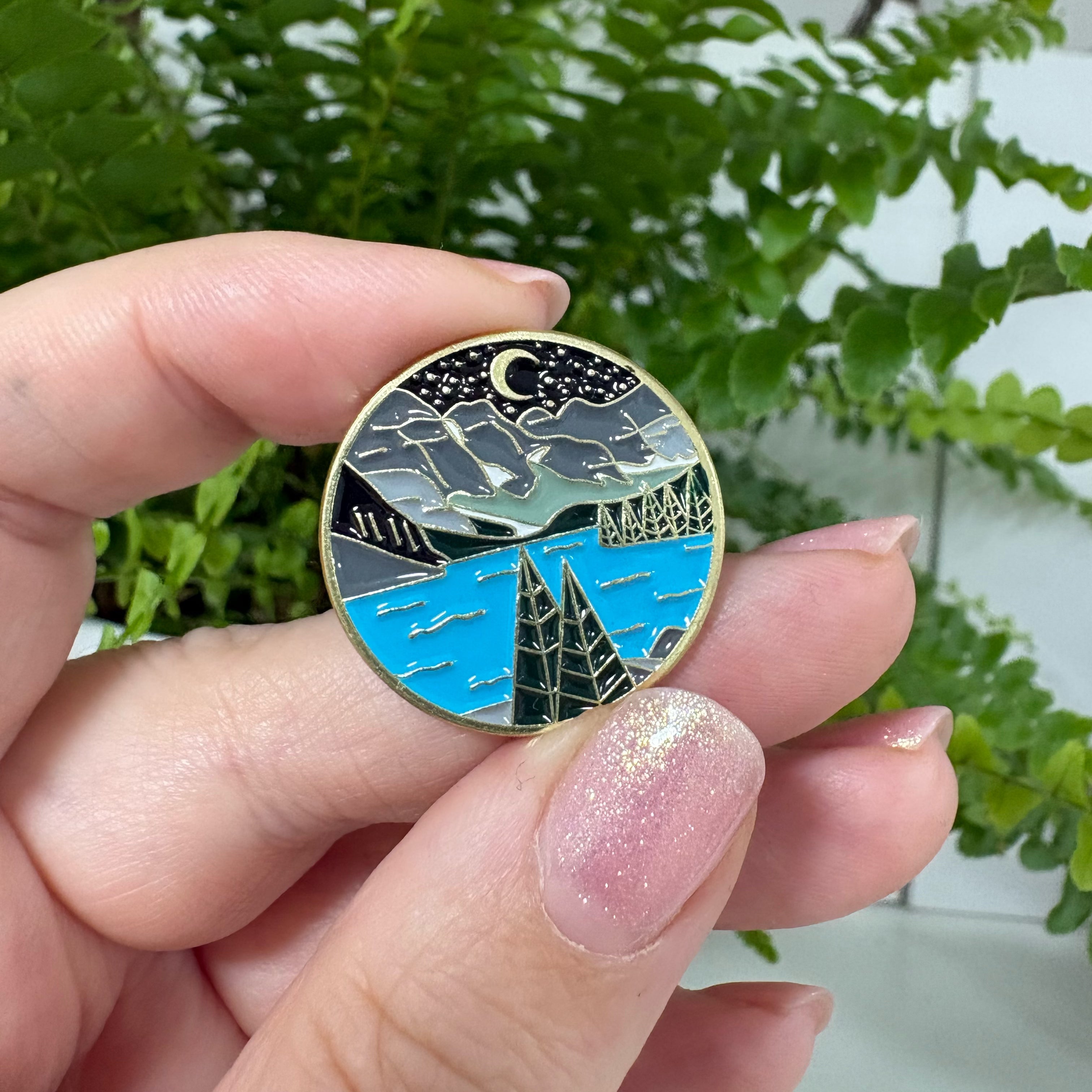 "Berge, Fluss und Wald" – Masu Pin
