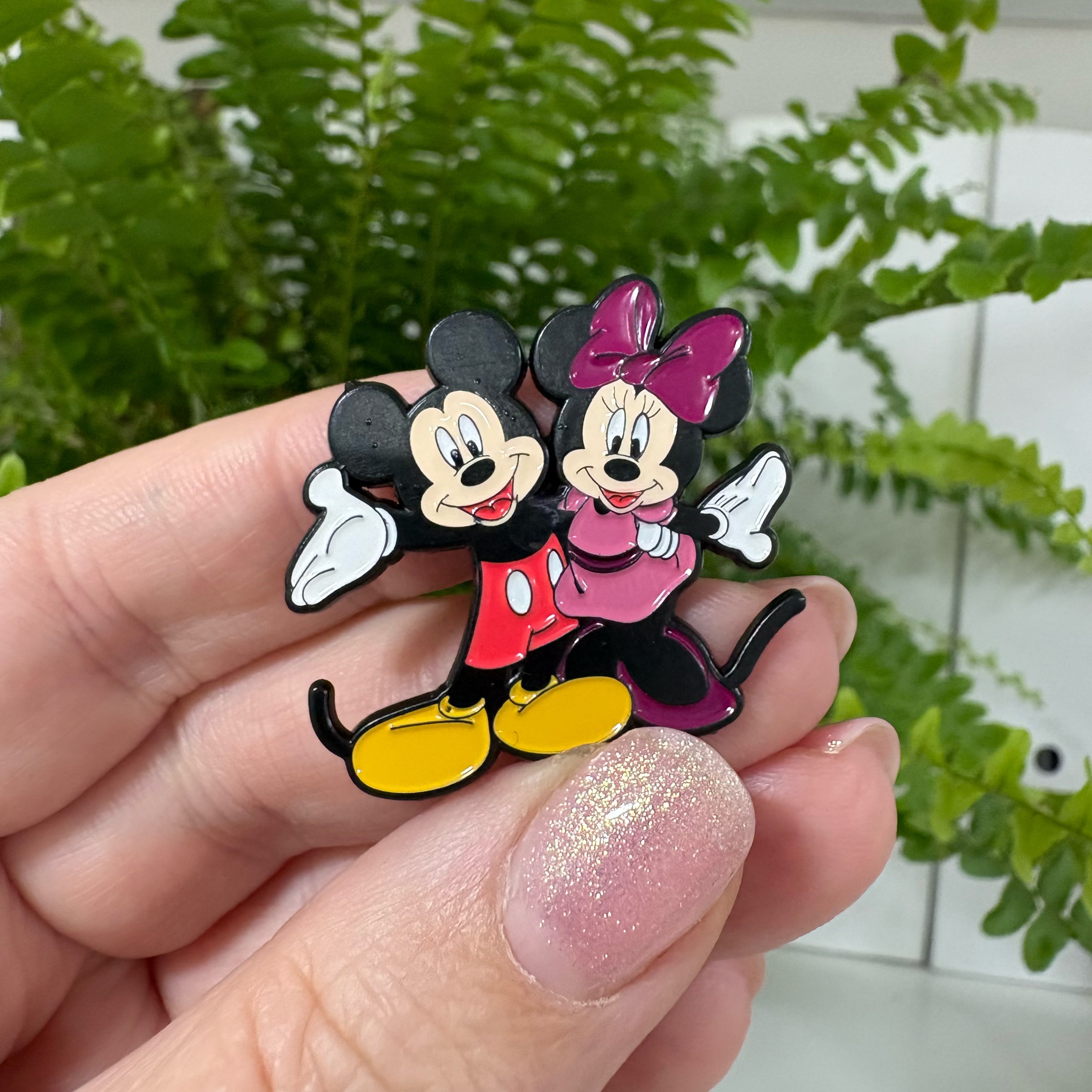 "Minnie und Micky Maus" – Masu Pin