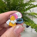 "Cat Pills" (Katzen-Pillen) – Masu Pin