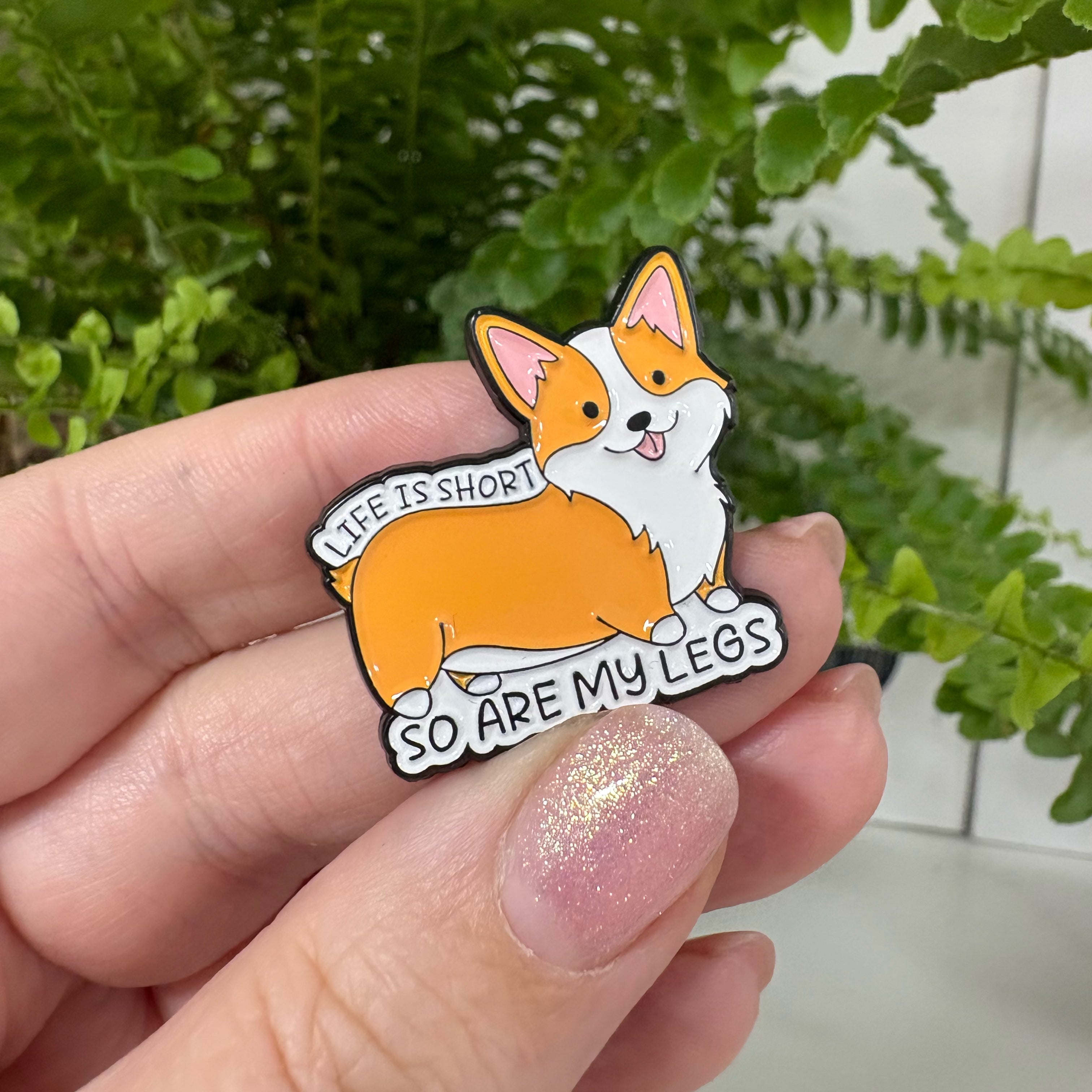 "Corgi ("Life is short so are my legs")" – Masu Pin
