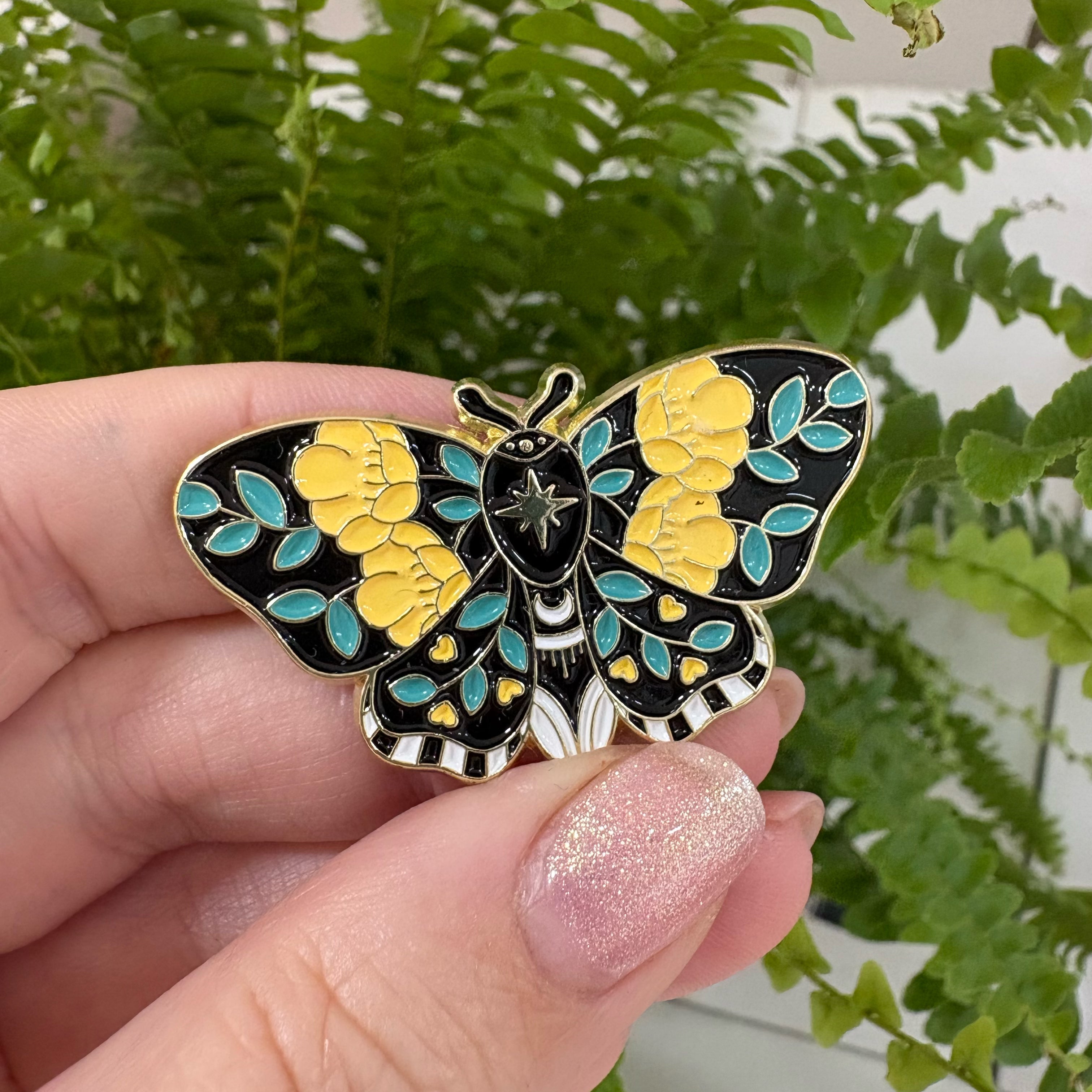 "Schmetterling" – Masu Pin