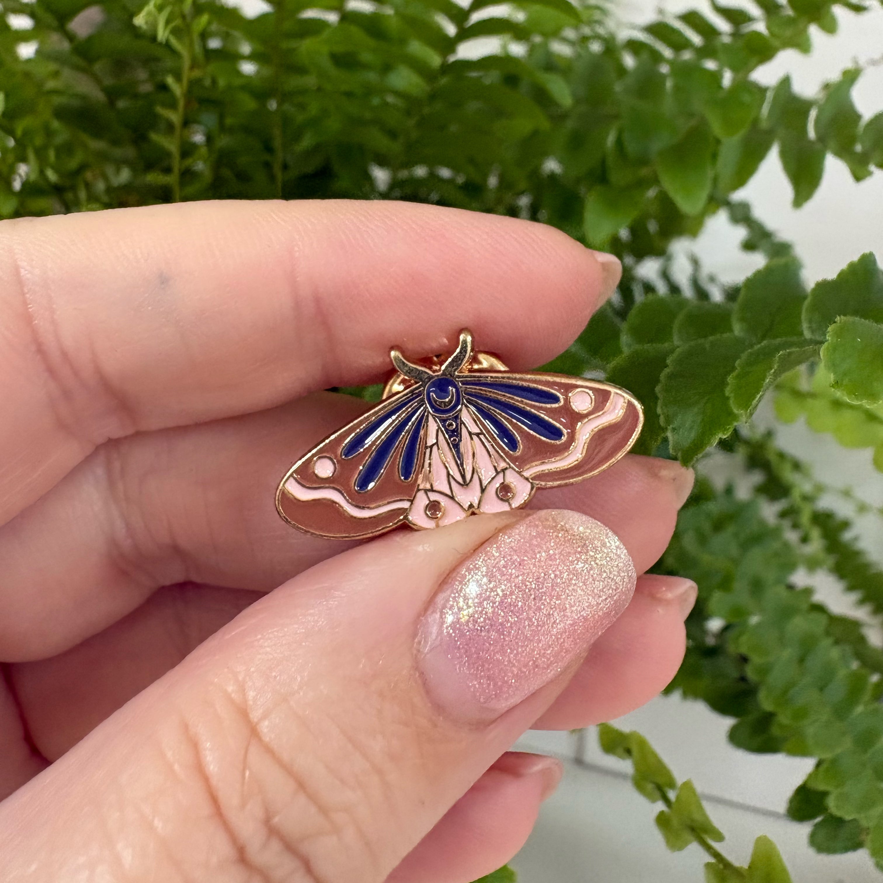 "Schmetterling" – Masu Pin