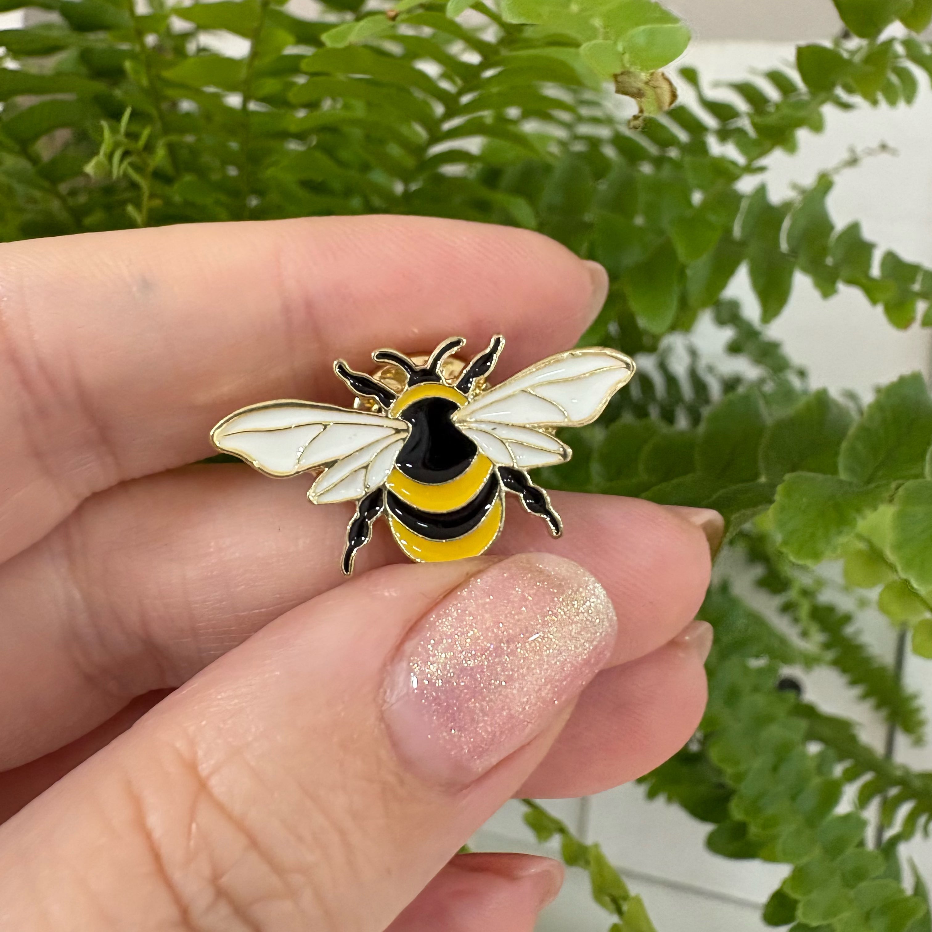 "Biene" – Masu Pin
