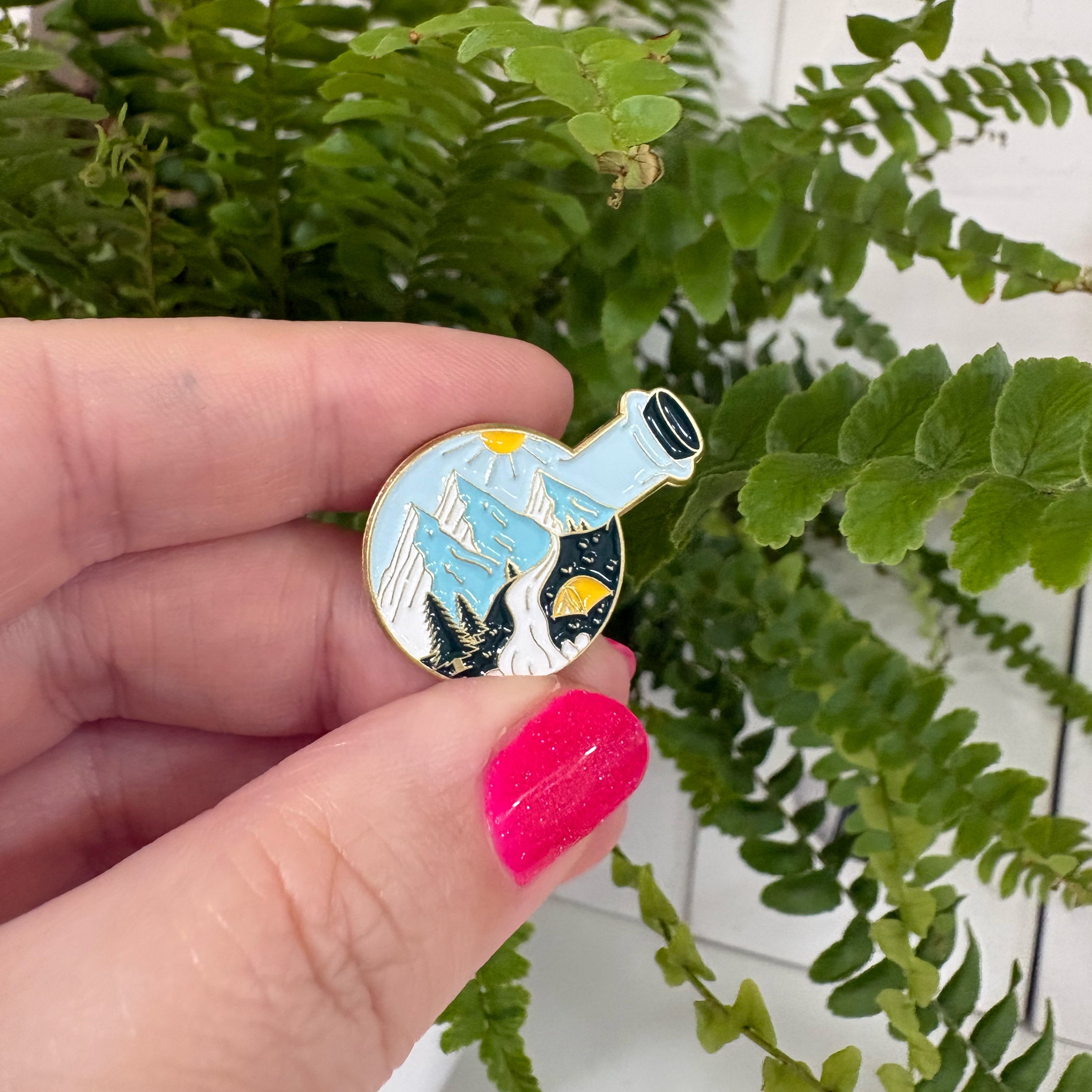 "Berge in der Flasche" – Masu Pin