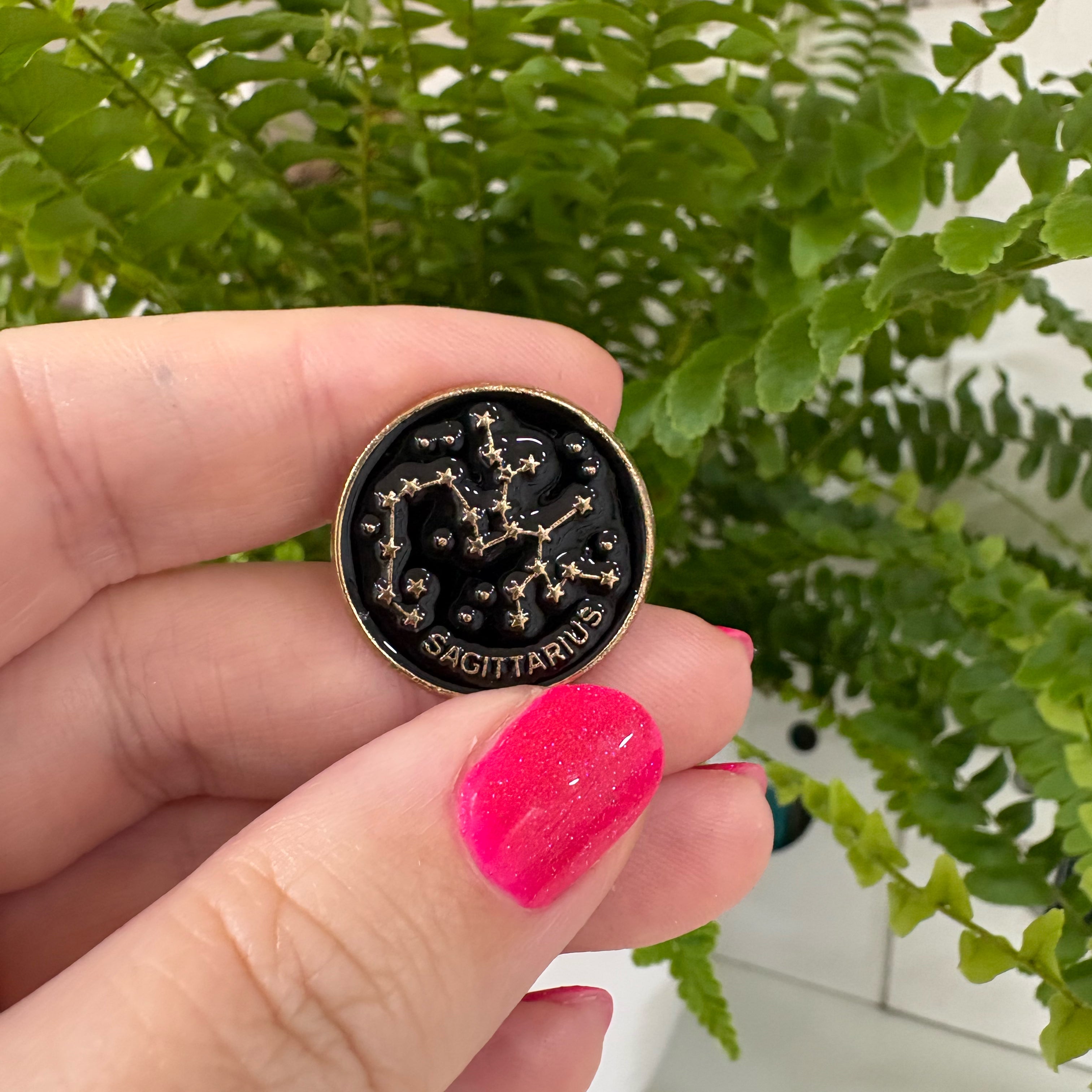"Sagittarius" – Masu Pin