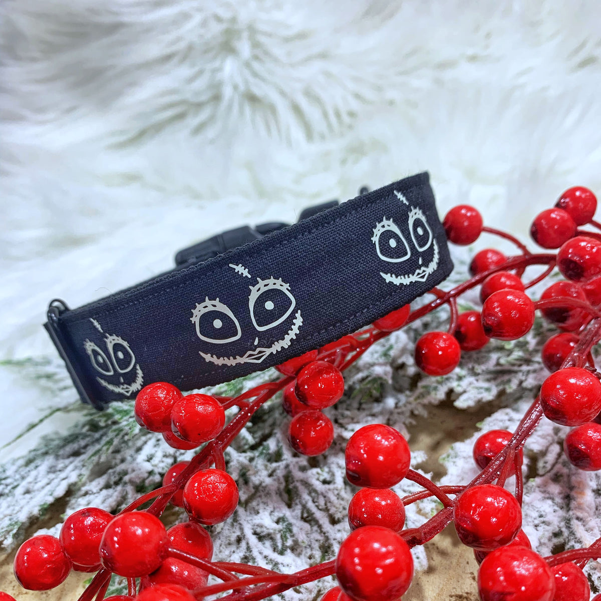 Sally - Im Dunkeln leuchtendes Premium-Halsband